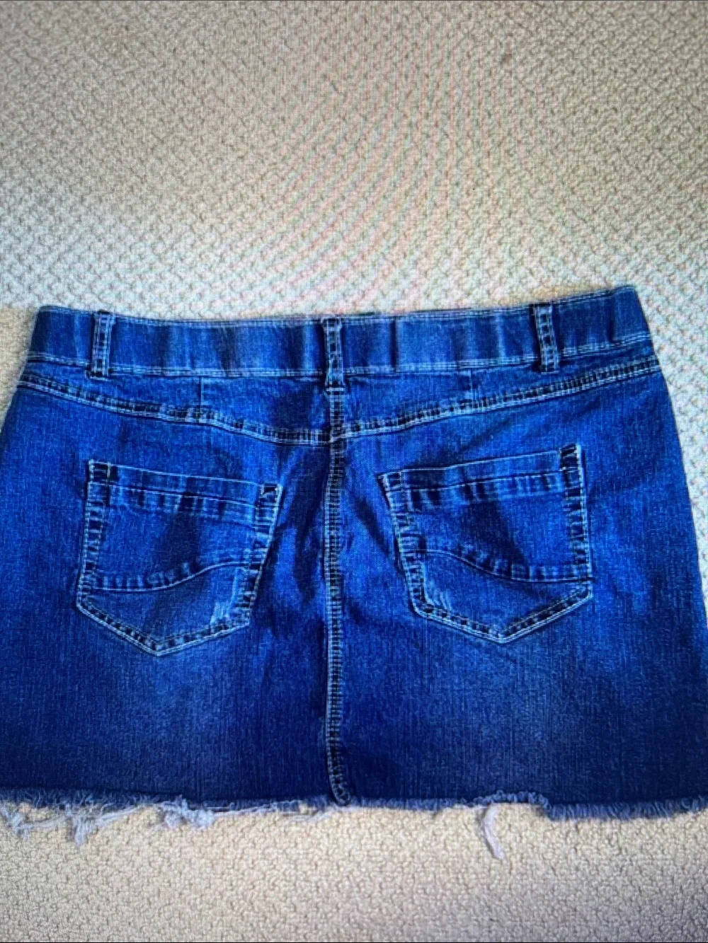 Classic Blue Denim Mini Skirt - Casual Frayed Hem